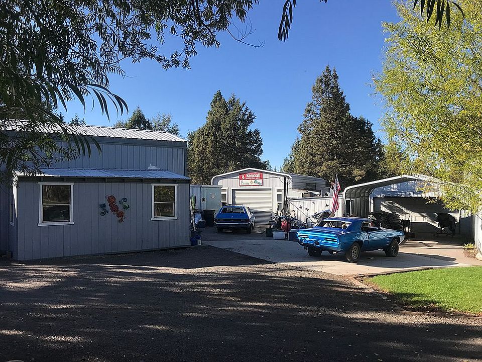 2nd image of 12995 Antler Dr