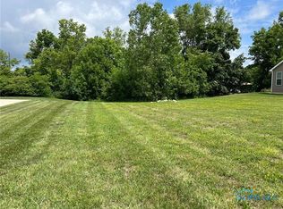 25168 Rocky Harbour Dr, Perrysburg, OH 43551