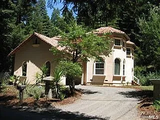 2945 Marra Rd photo 1