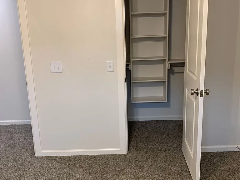4522 Enclave Cir — Photo 23