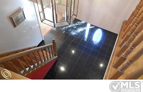 Foyer View