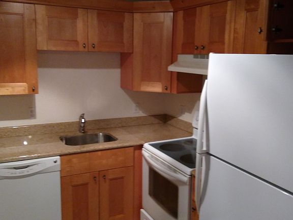 3rd image of 3914 W Neptune St APT 2