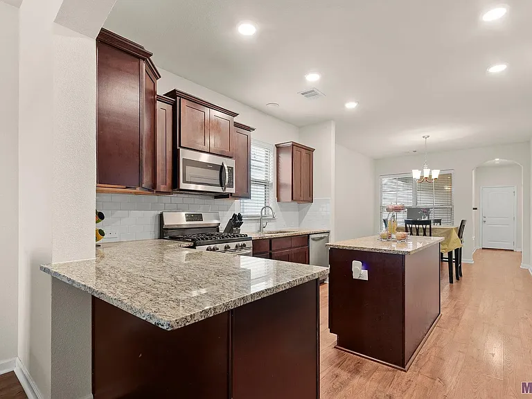 7636 W Pelican Lakes Ave — Photo 6