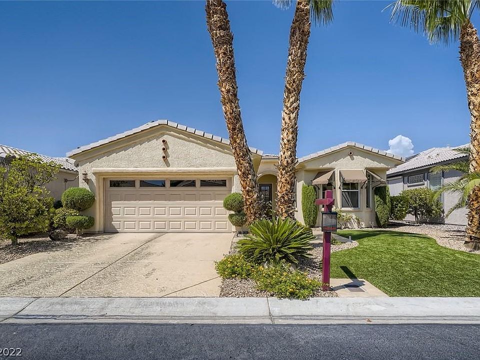 1st image of 4545 Regalo Bello St