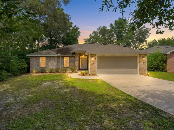 105 Underwood Ln, Niceville, FL 32578