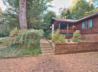 5141 Woodland Ave, Pocono Pines, PA
