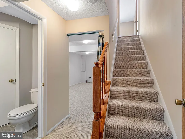 19130 Partridge Wood Dr — Photo 11