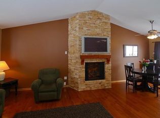 9825 Northwood Ave N, Brooklyn Park, MN 55443