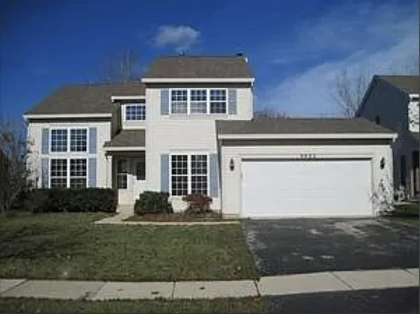 9922 63rd St, Kenosha, WI 53142