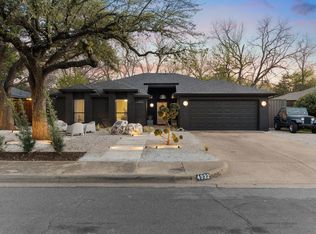 4932 Hollow Ridge Rd, Dallas, TX