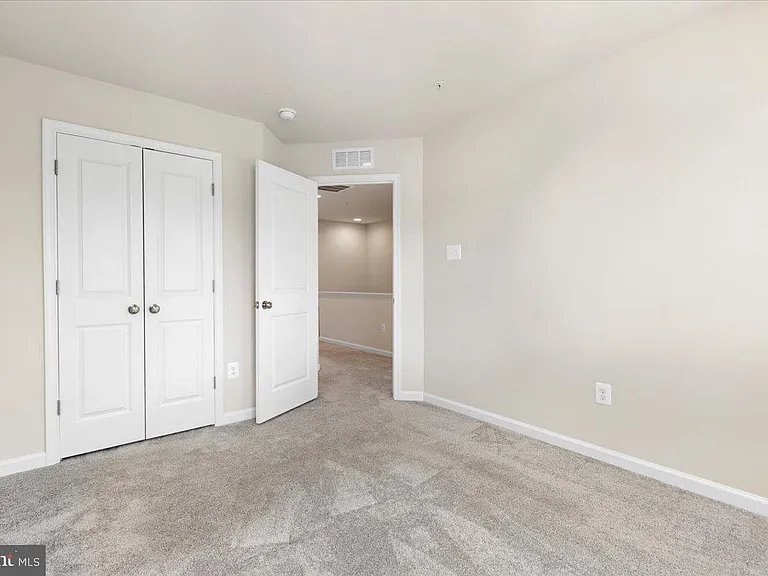 7210 Hartley Ln — Photo 29
