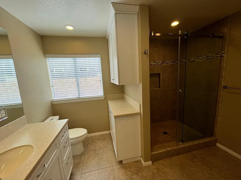 13210 Tamarisk Rd — Photo 9