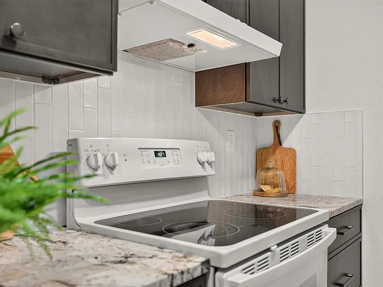 6124 Jim St #4 — Photo 10