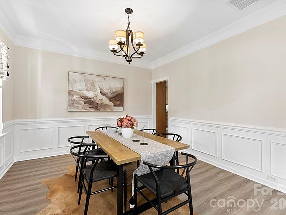 4th image of 6237 Breckfield Ct