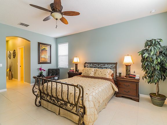 2nd image of 3758 Eagle Isle Cir