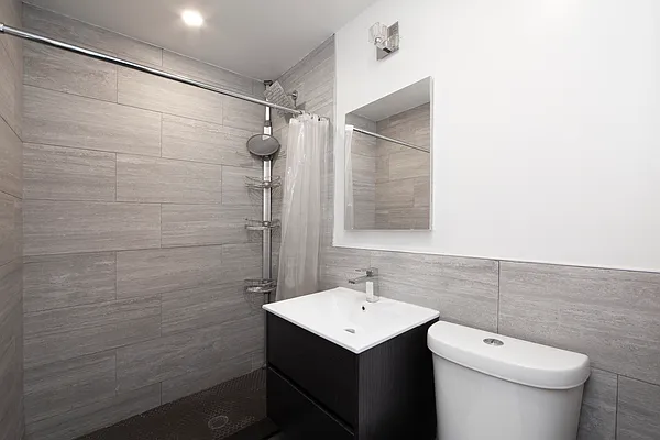 Rented by R New York | media 48