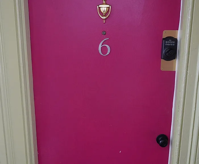 917 N Calvert St #6 — Photo 3