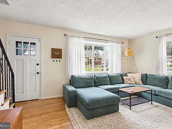 4th image of 209 Linhigh Ave