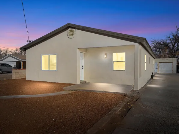 1353 Young Ave SW, Albuquerque, NM 87105