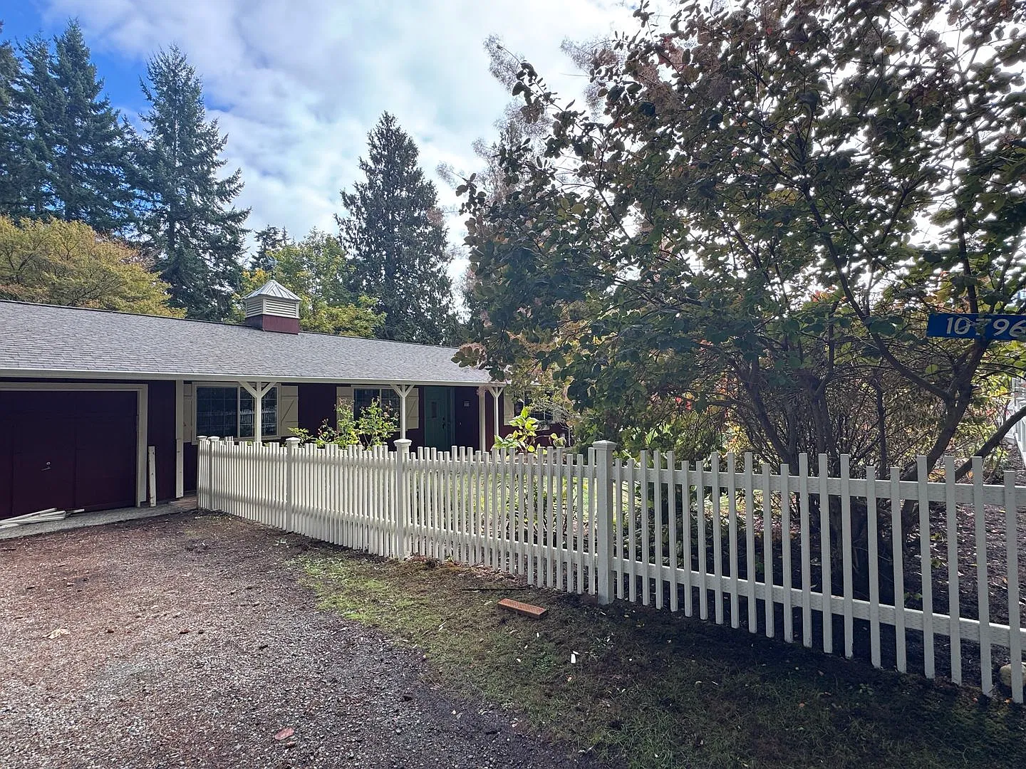 Walking distance to Manitou Beach oh plus a lovely 3 bedroom rambler....now available — Photo 3