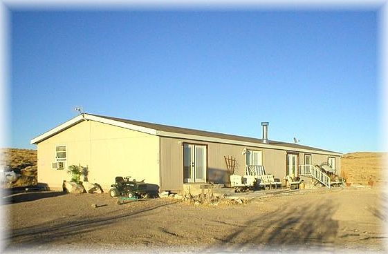 2005 Mnft Home Exterior