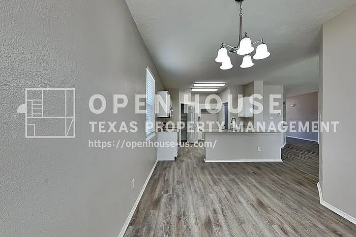 2709 Cherokee Trl — Photo 6