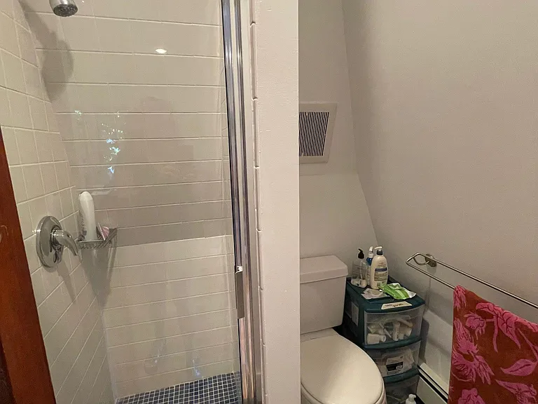 7 Fairfield St #7R — Photo 9