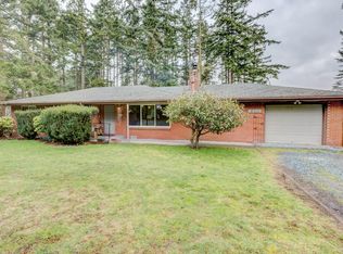 920 NW Heller St, Oak Harbor, WA 98277