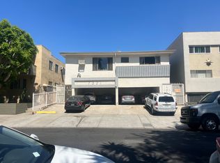 7551 Norton Ave APT 3, West Hollywood, CA 90046