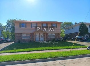 1827 Blake Ave, Racine, WI 53404