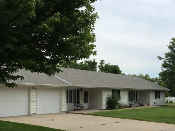 795 Nebraska Ave, Phillipsburg, KS 67661