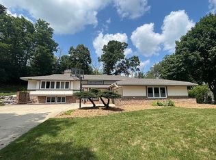 15090 Tulane Ct, Brookfield, WI 53005