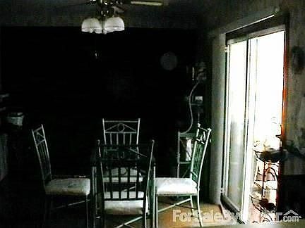 4th image of 25 Westlake Ct