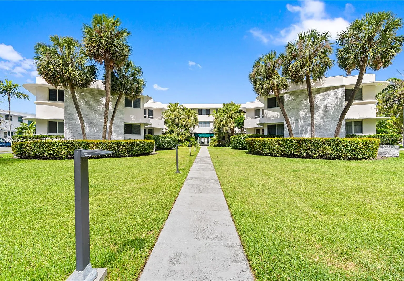Bal Harbour Res Sec — Photo 2