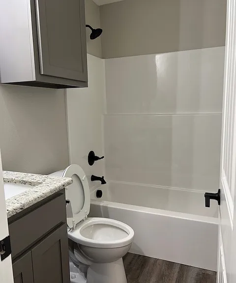 201 N Pecan St — Photo 8
