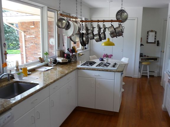 3rd image of 19 Salt Aire Pl