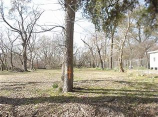 8319 Peachtree St, Houston, TX 77016