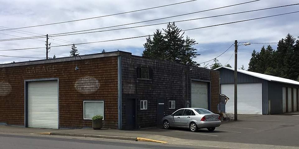 1st image of 111 1st Ave N
