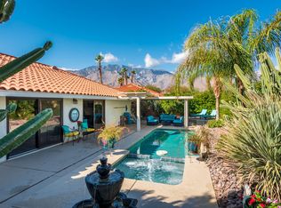 1456 E Luna Way, Palm Springs, CA 92262