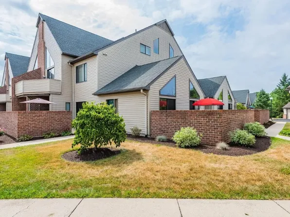 1016 Cherrington Dr, Harrisburg, PA 17110