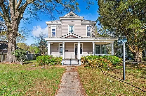 1920 Jackson St Photo 1