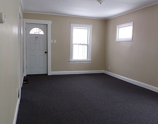 3rd image of 1717 Walnut Ave #1