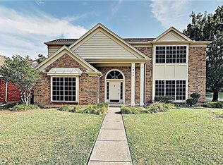315 Pemberton Pl, Cedar Hill, TX 75104