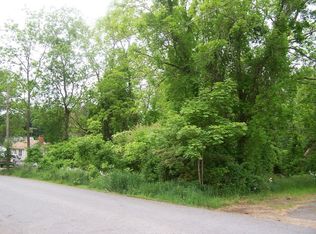 8 Union St, North Brookfield, MA 01535
