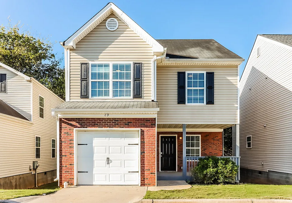 69 Middlebrook Dr