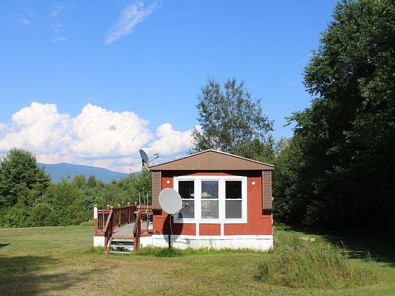 3rd image of 300 Colby Road