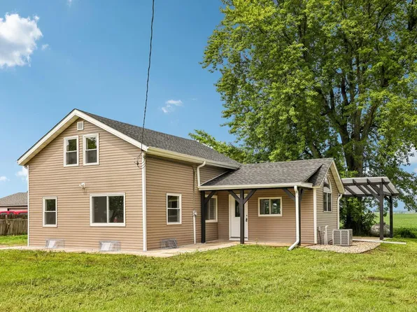 W6146 State Line ROAD, Walworth, WI 53184