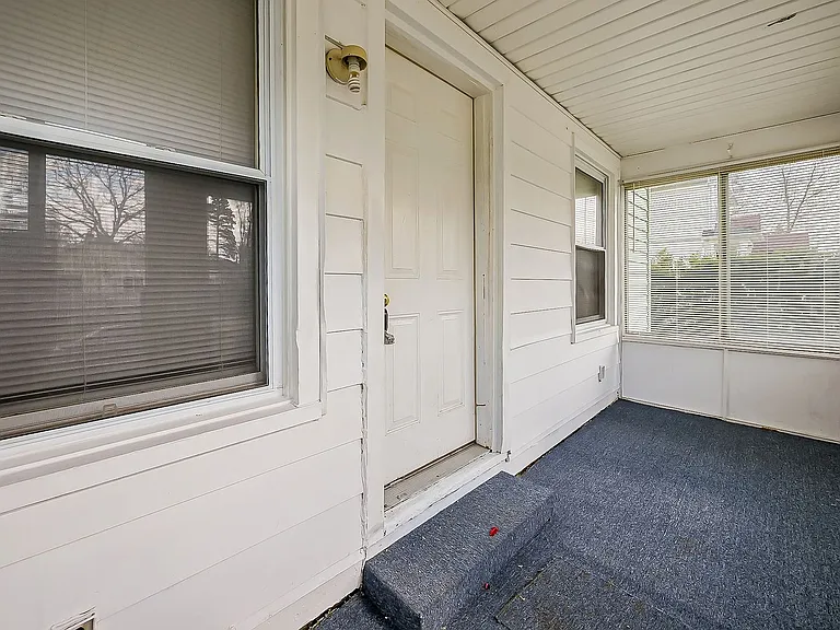 245 S Edith St — Photo 19