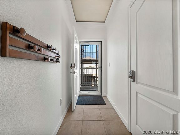 5th image of 1225 Lands End Pkwy APT 736