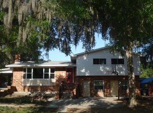 11712 Davis Rd, Temple Terrace, FL 33637